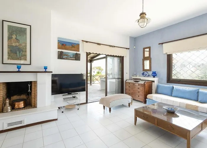 别墅 Escada Pool Villa, Near Hanioti #feelslikehome