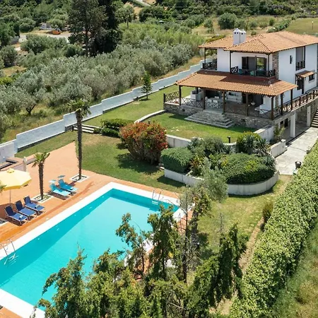 Escada Pool Villa, Near Hanioti #feelslikehome * Polychrono