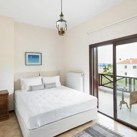 Escada Pool Villa, Near Hanioti #feelslikehome