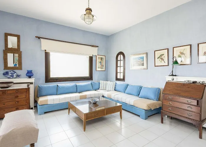 Escada Pool Villa, Near Hanioti #feelslikehome Villa *
