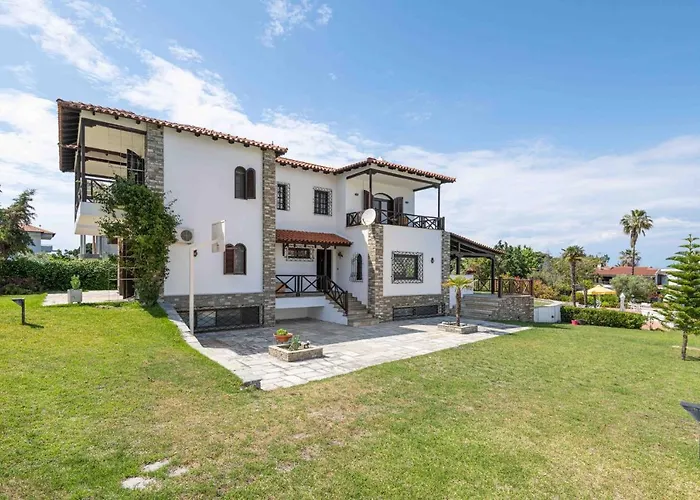 Escada Pool Villa, Near Hanioti #feelslikehome *